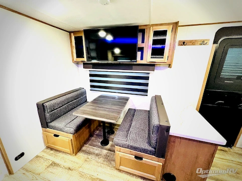 2024 Forest River Cherokee Alpha Wolf 23LDE-L RV Photo 2