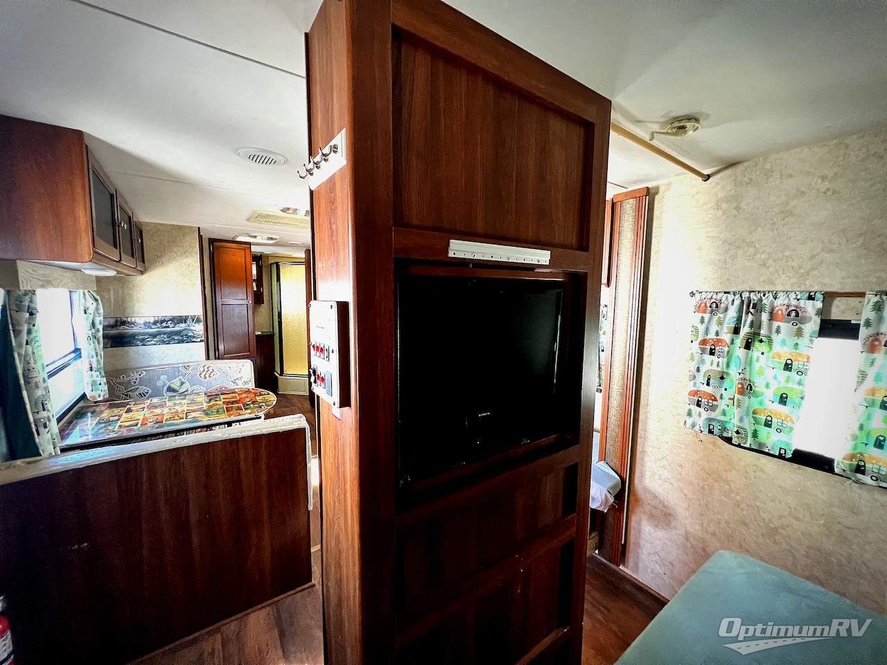 2013 Keystone Bullet 246RBS Photo 9