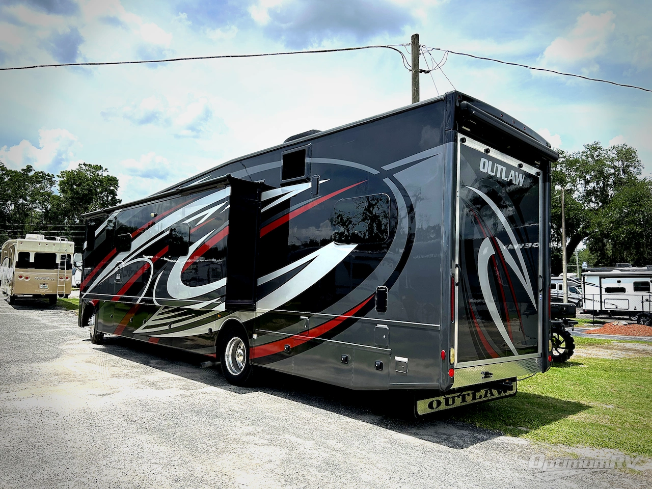 2021 Thor Outlaw 38MB Photo 2