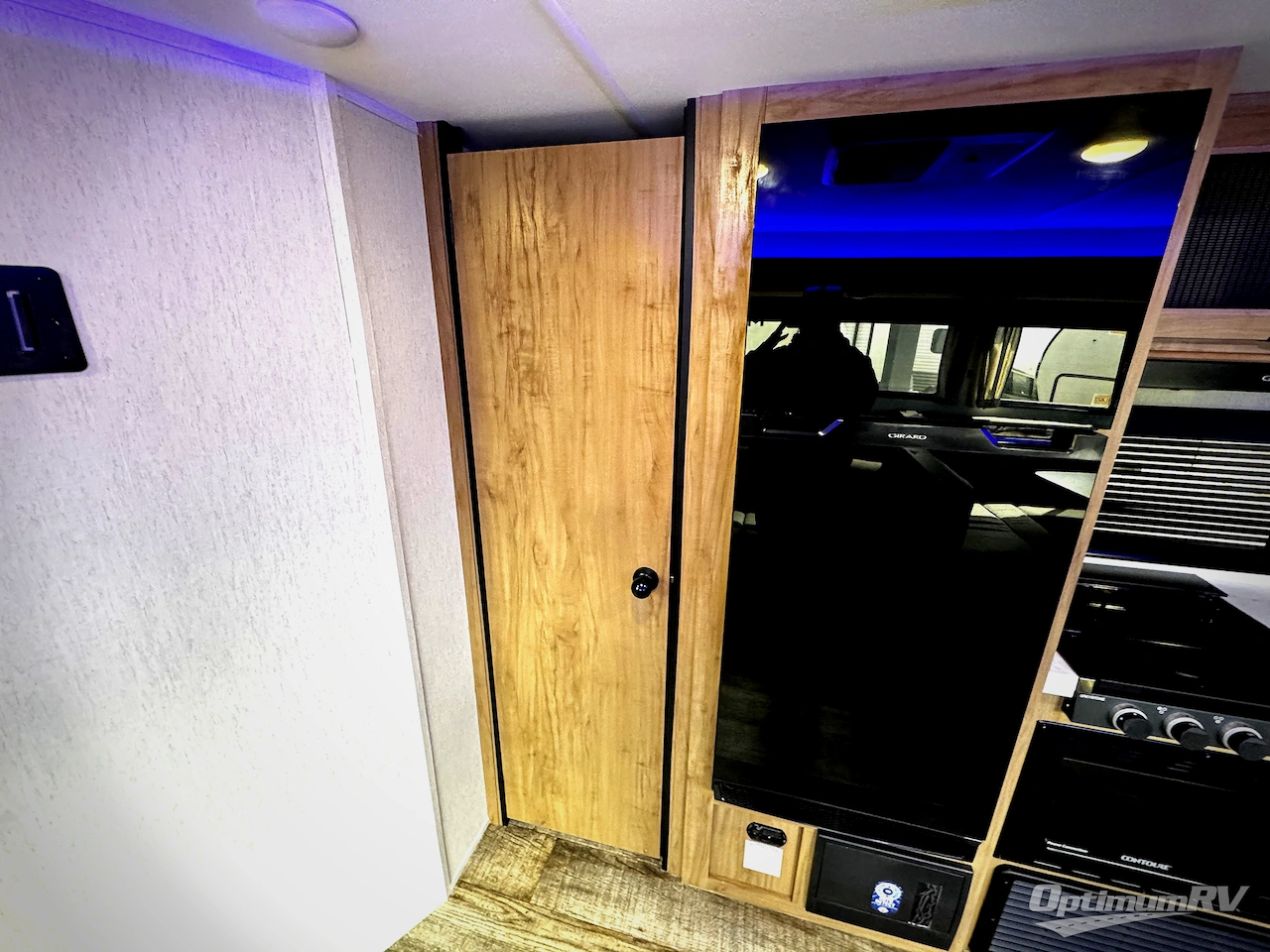 2024 Forest River Cherokee Grey Wolf 29QB Photo 8