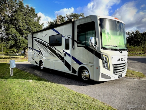 Used 2024 Thor ACE 29D Featured Photo