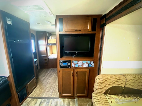 2016 Jayco White Hawk 24MBH RV Photo 2