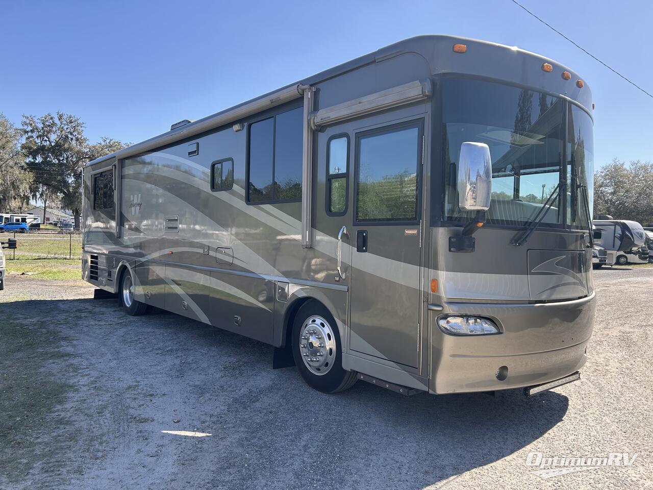 2006 Winnebago Journey 36G Photo 1