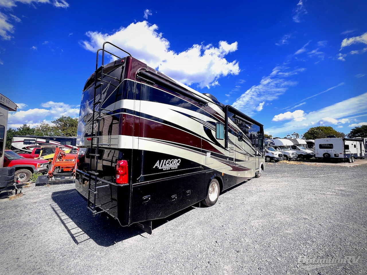 2012 Tiffin Allegro 34 TGA Photo 2