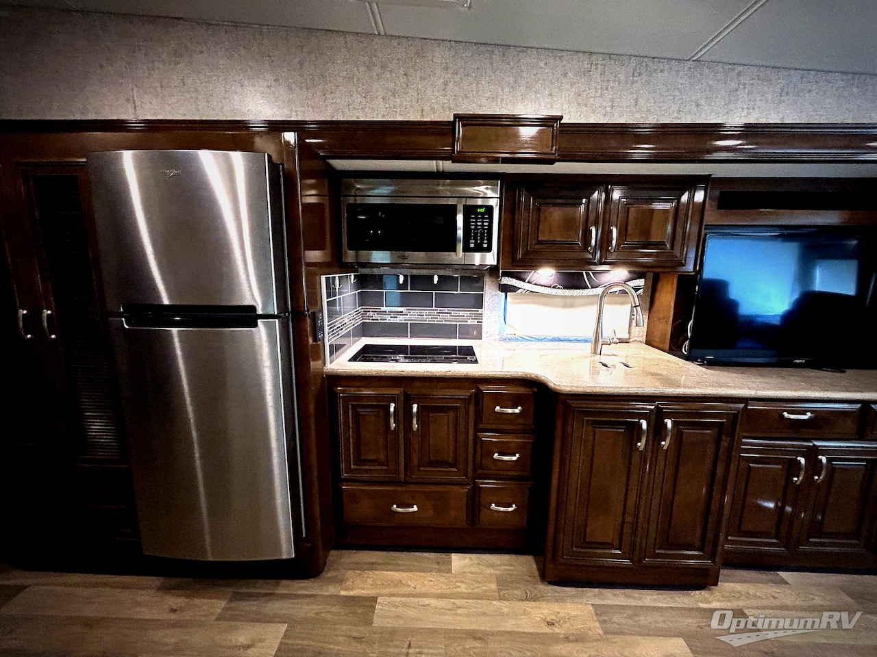 2019 Thor Outlaw 37GP Photo 4