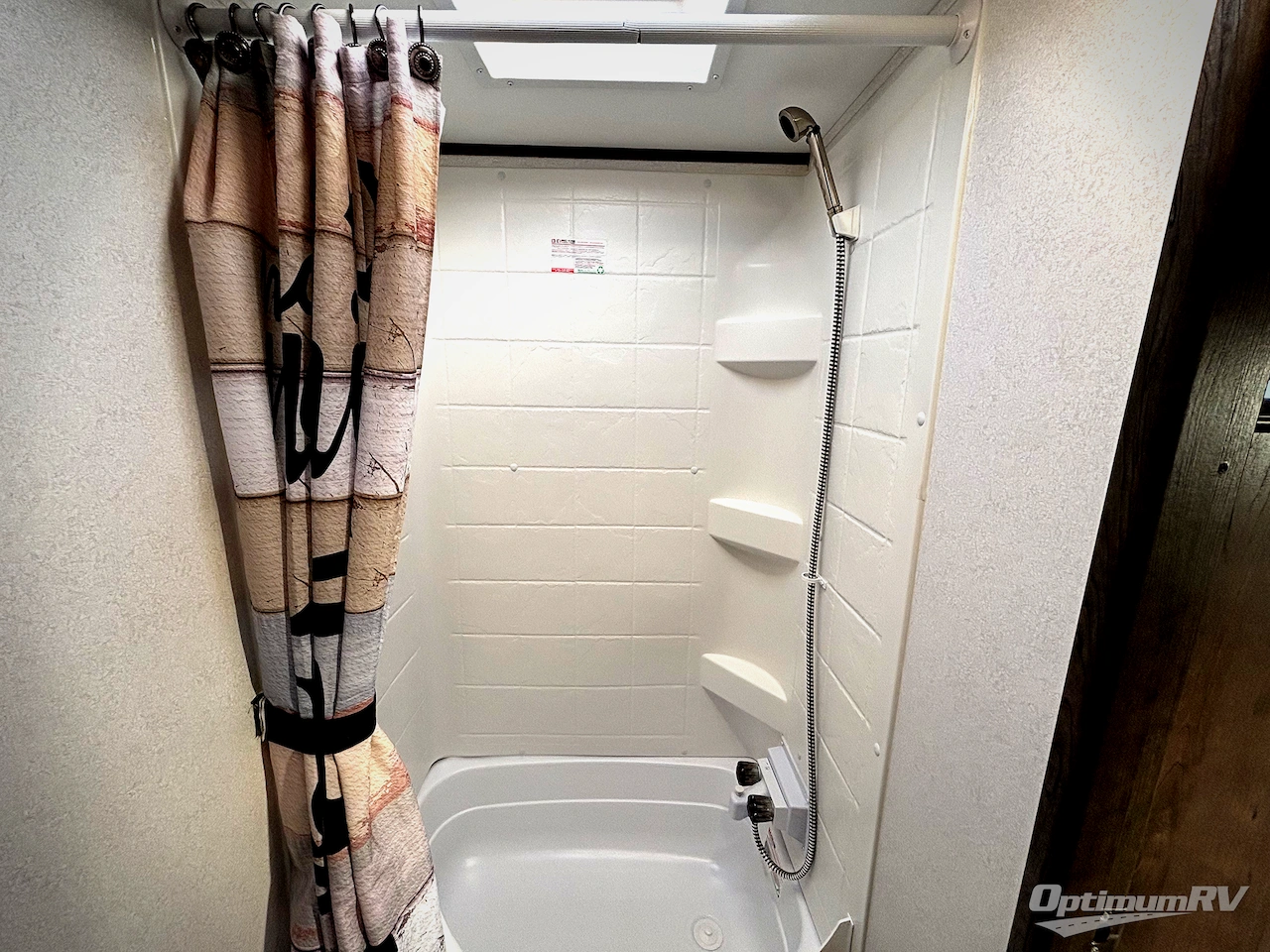 2021 Keystone Passport 199ML SL Series Photo 10