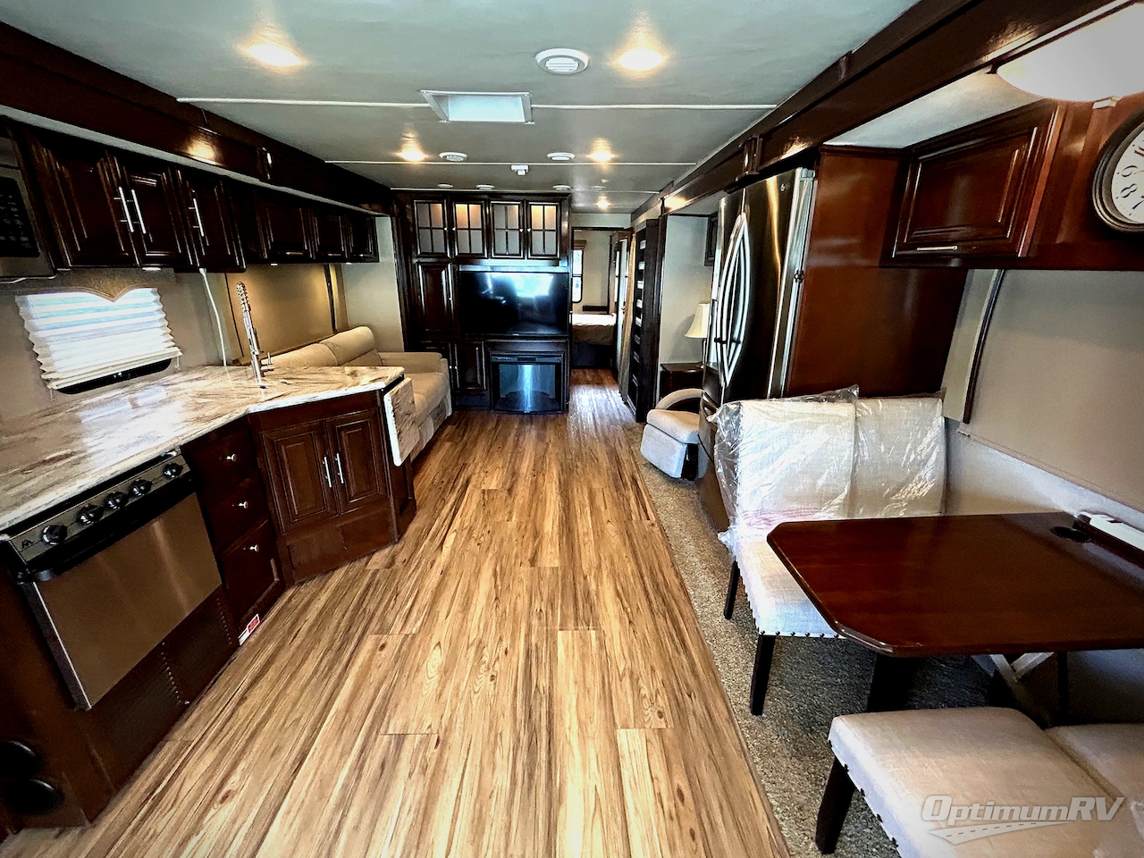 2018 Forest River Georgetown XL 377TS Photo 4