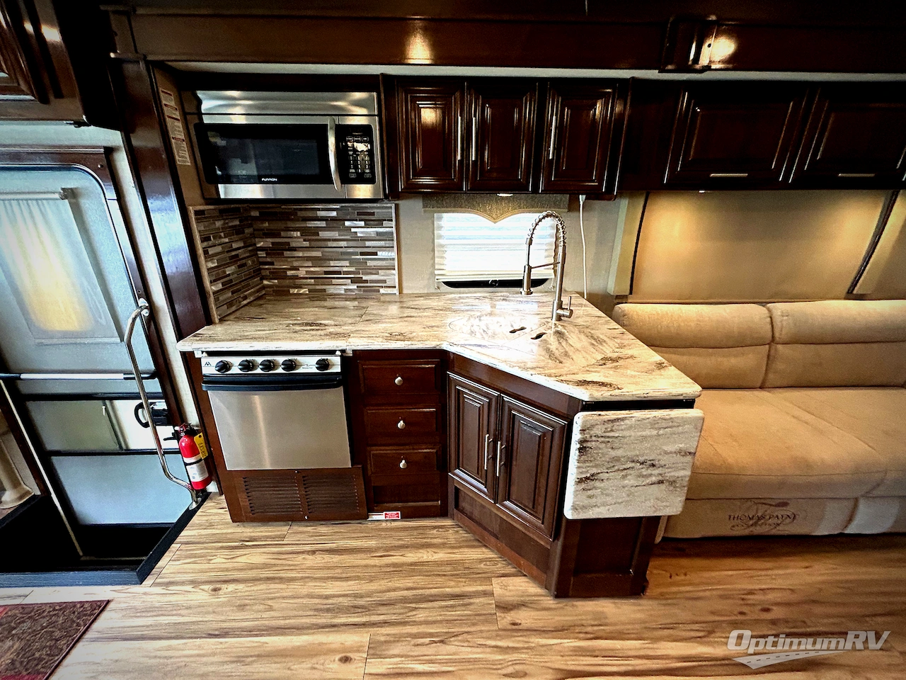 2018 Forest River Georgetown XL 377TS Photo 6