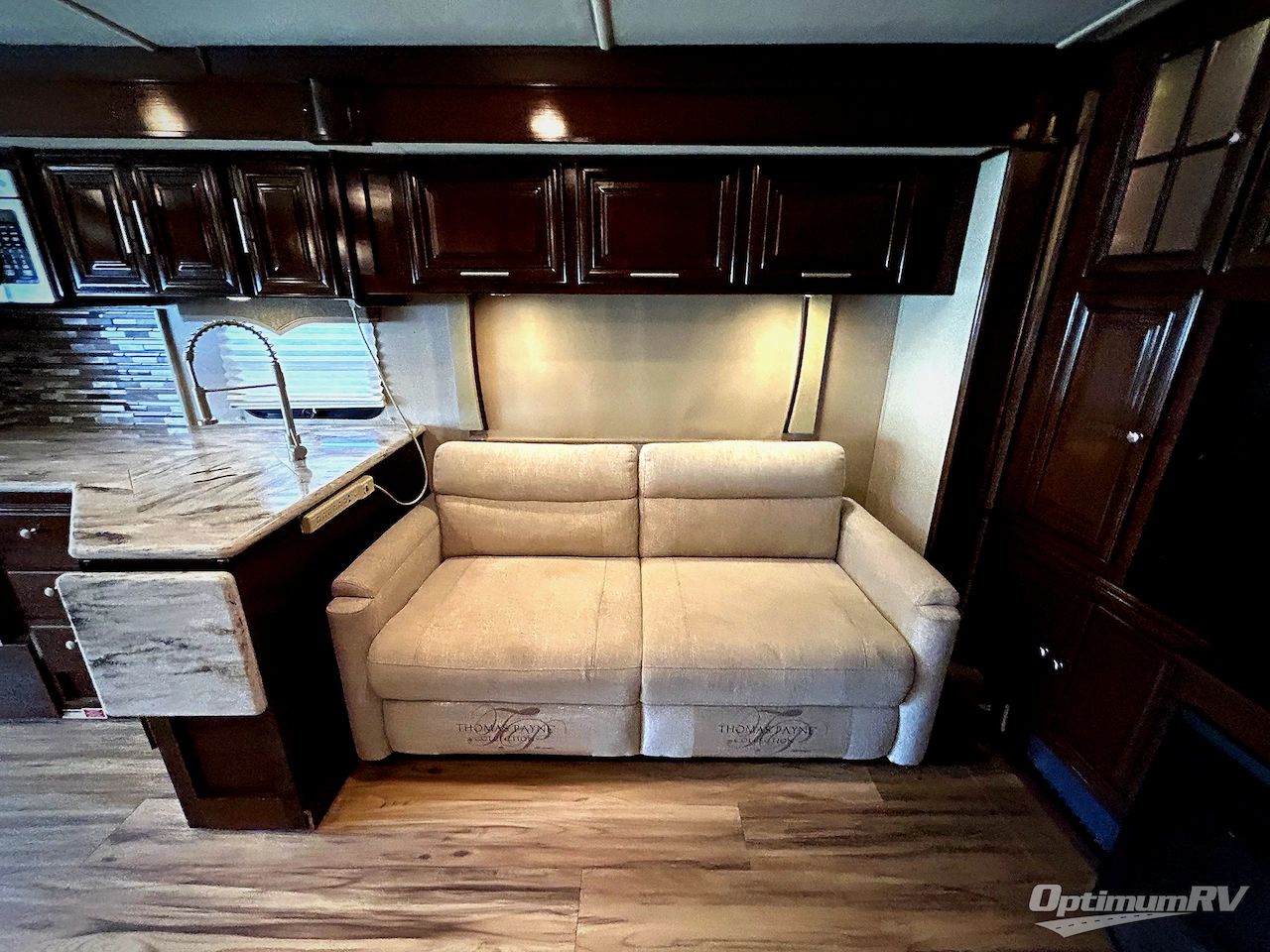 2018 Forest River Georgetown XL 377TS Photo 11