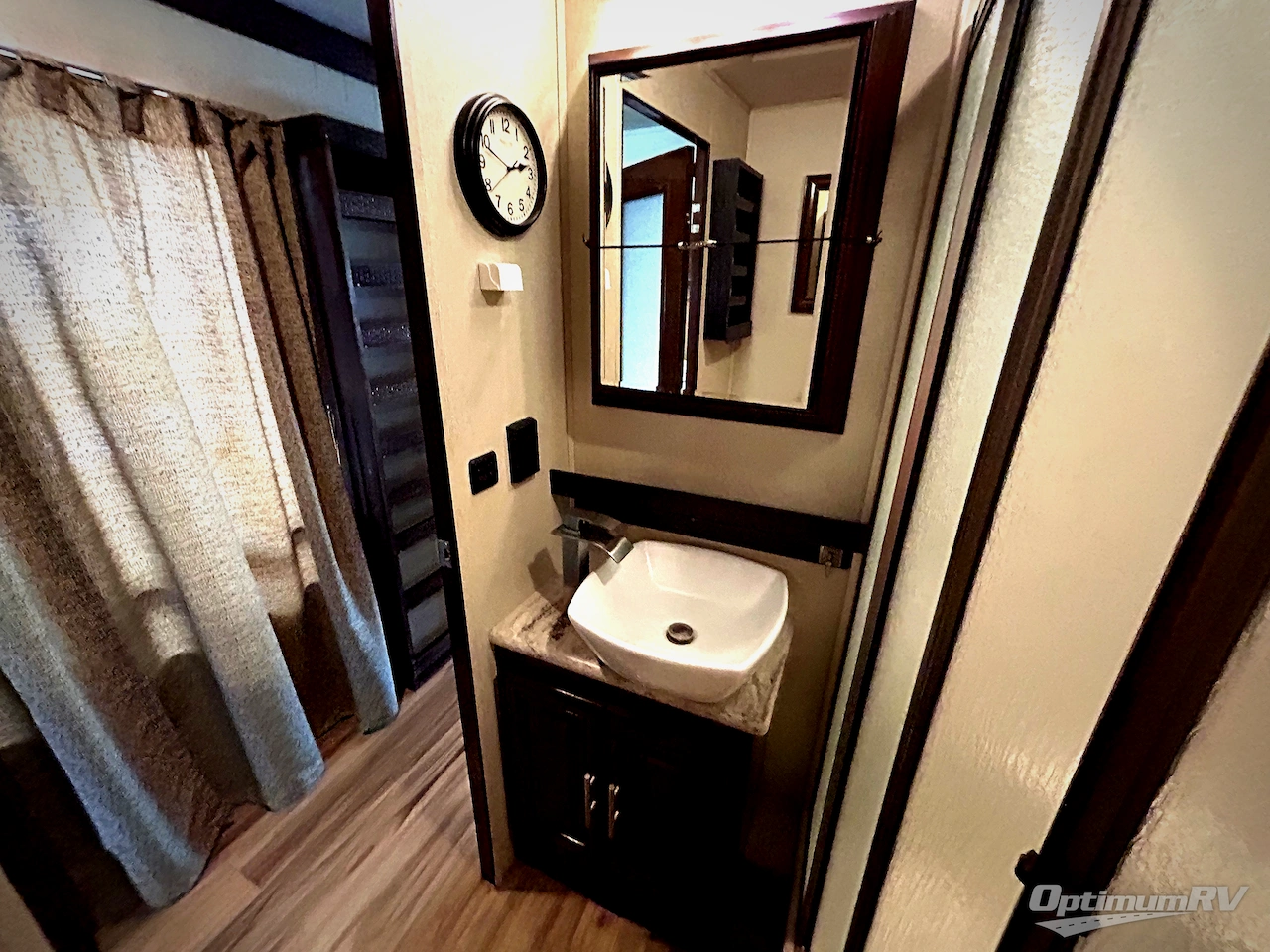 2018 Forest River Georgetown XL 377TS Photo 18