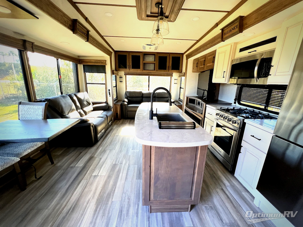 2023 Alliance Paradigm 340RL Photo 4