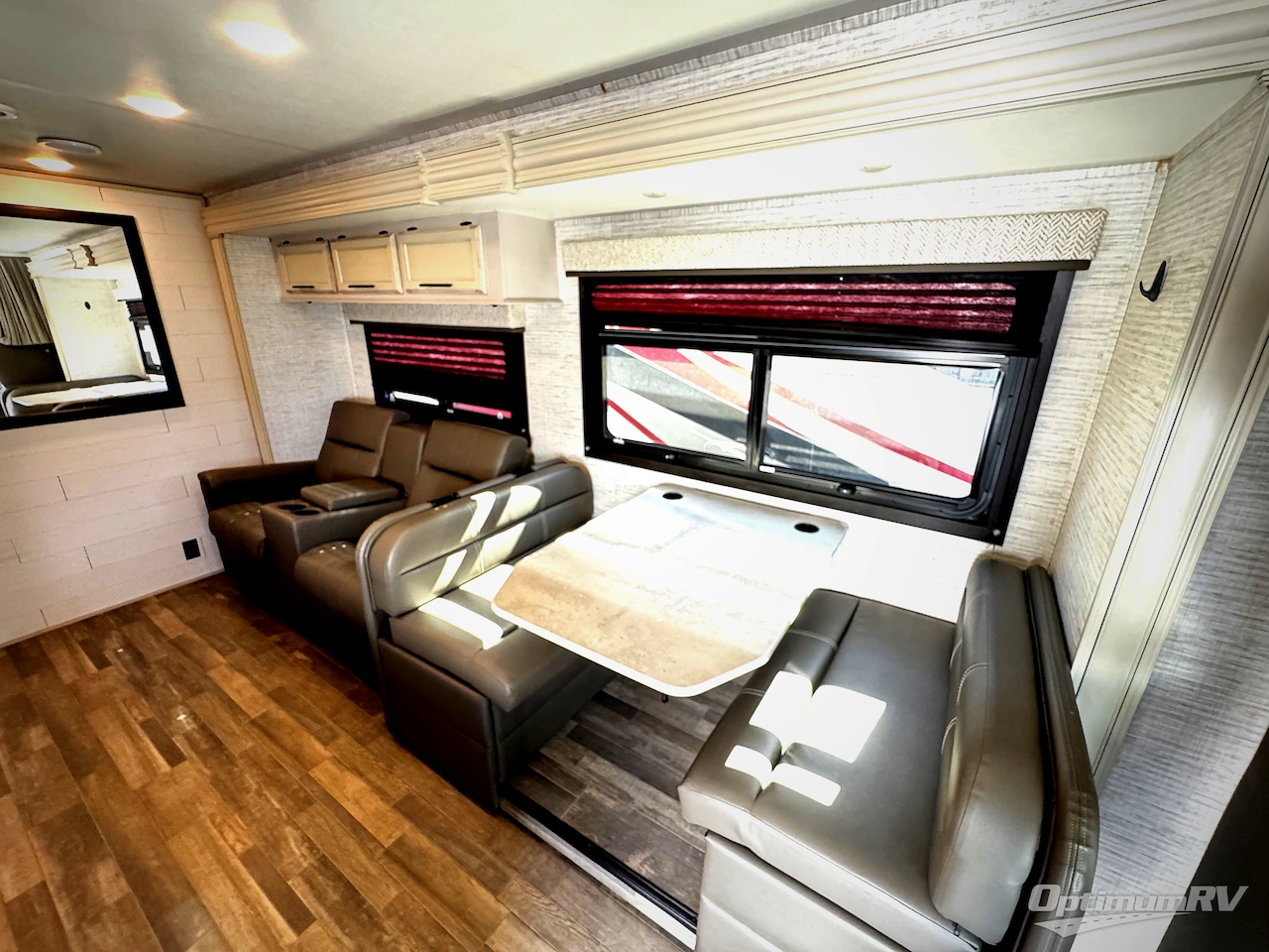 2024 Entegra Odyssey 30Z Photo 8