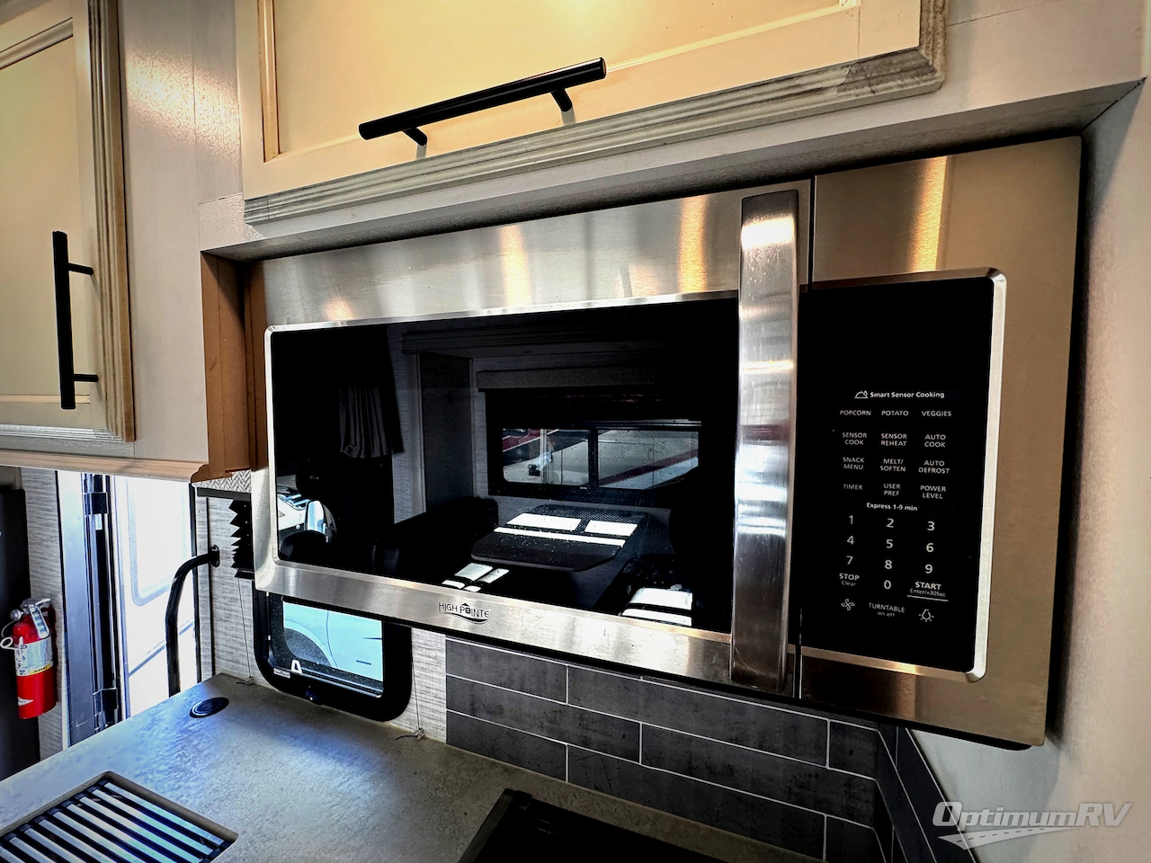 2024 Entegra Odyssey 30Z Photo 11