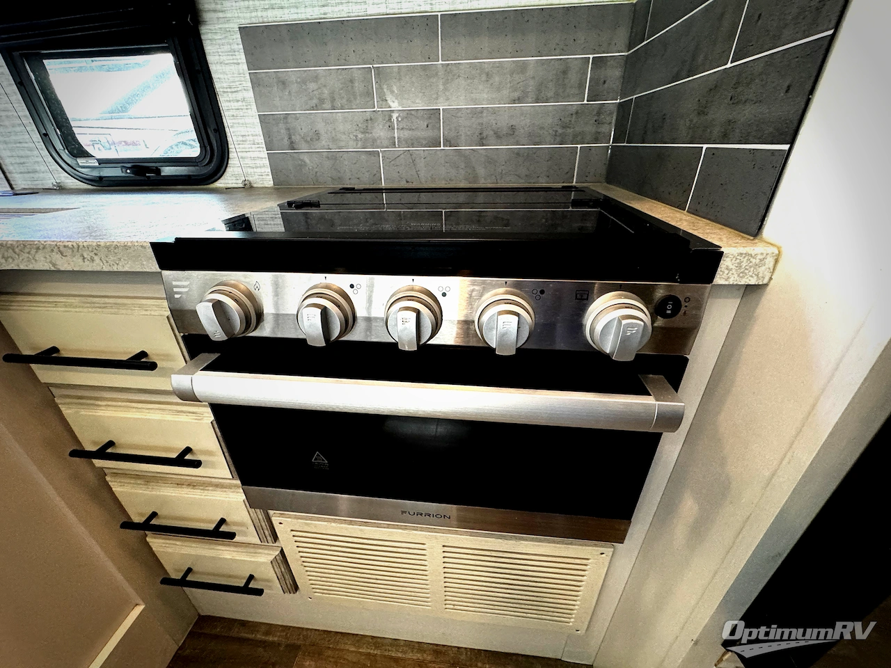 2024 Entegra Odyssey 30Z Photo 12