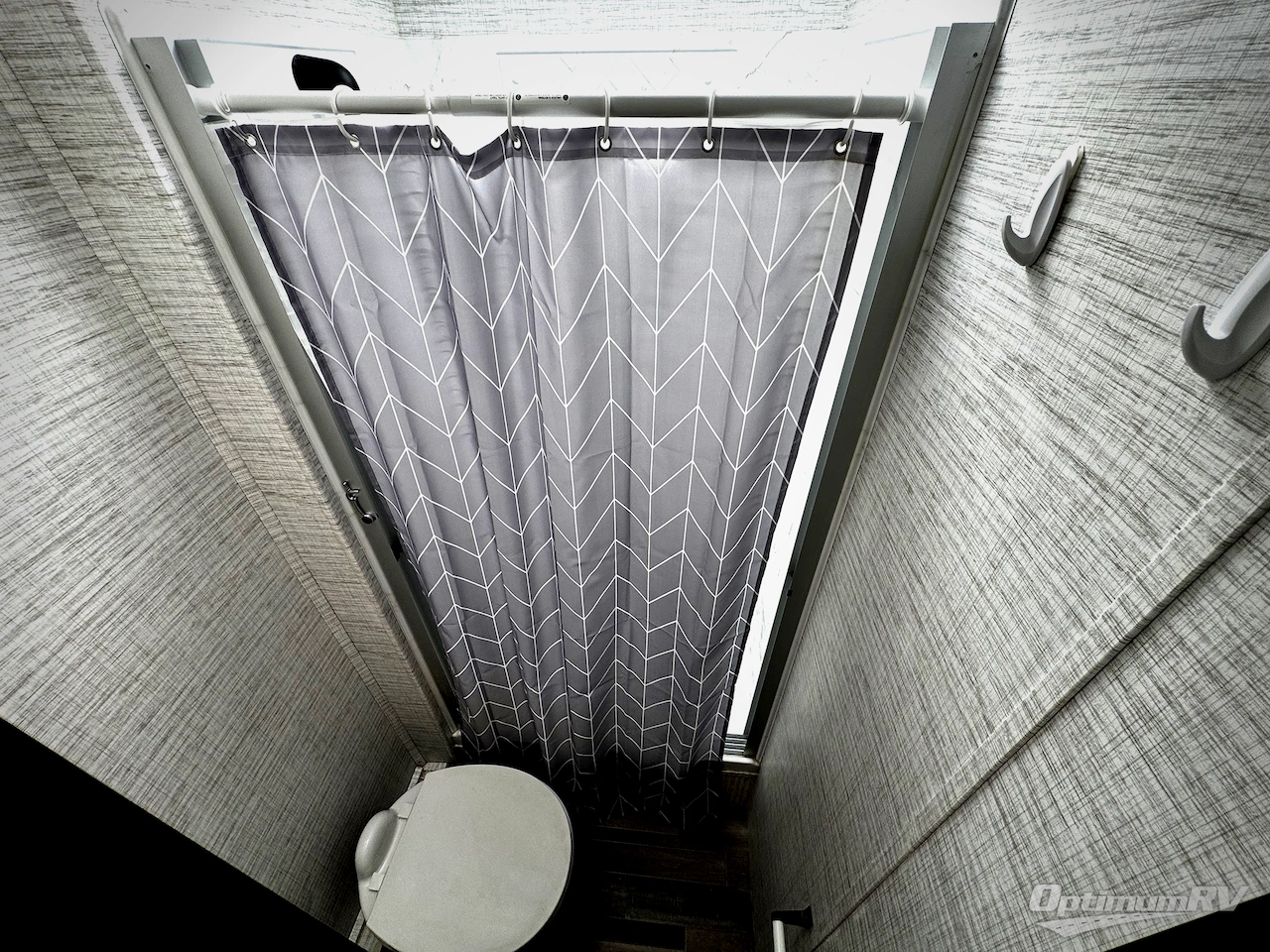 2024 Entegra Odyssey 30Z Photo 19