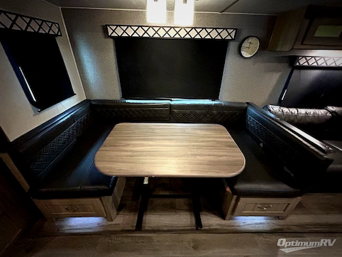 2020 Coachmen Freedom Express Ultra Lite 292BHDS RV Photo 3