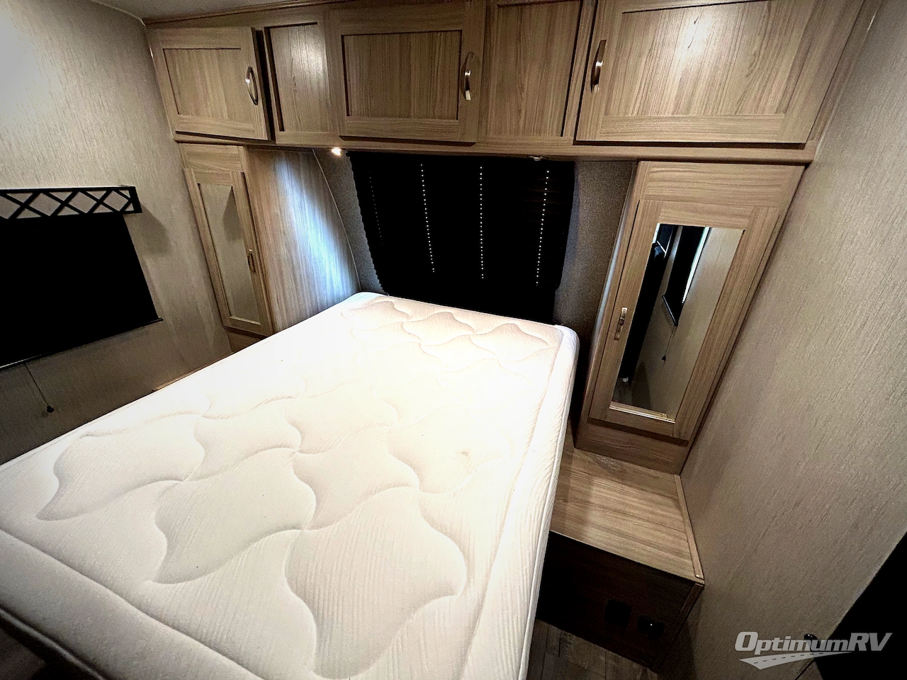 2020 Coachmen Freedom Express Ultra Lite 292BHDS Photo 7