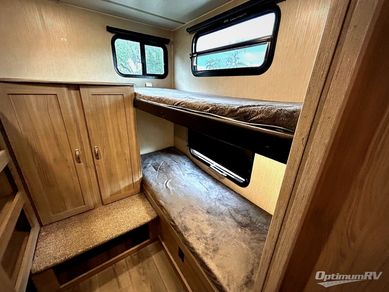 2020 Coachmen Freedom Express Ultra Lite 292BHDS Photo 16