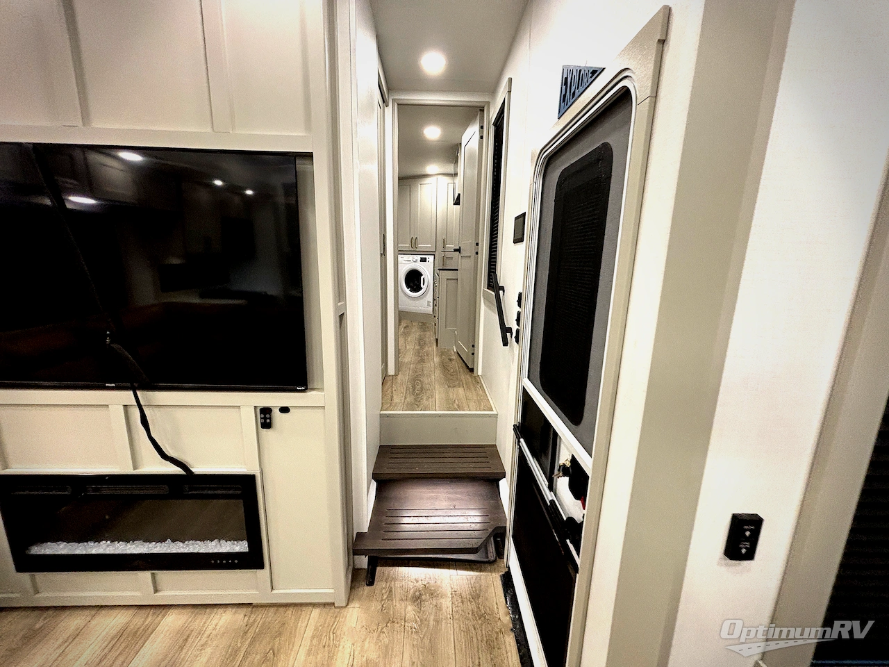 2026 Brinkley Model G 3970 Photo 7