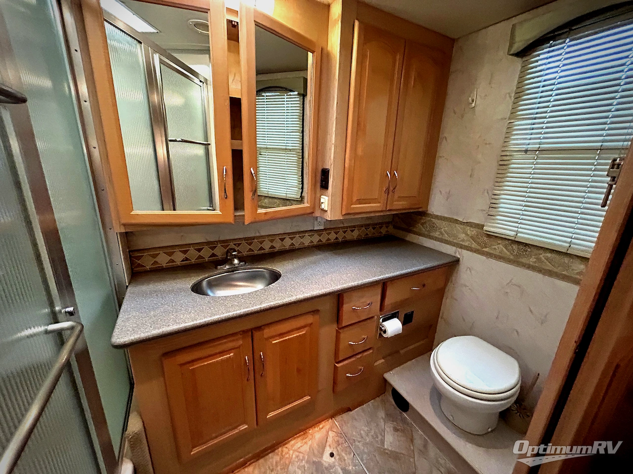 2008 National RV Pacifica PC40D Photo 23