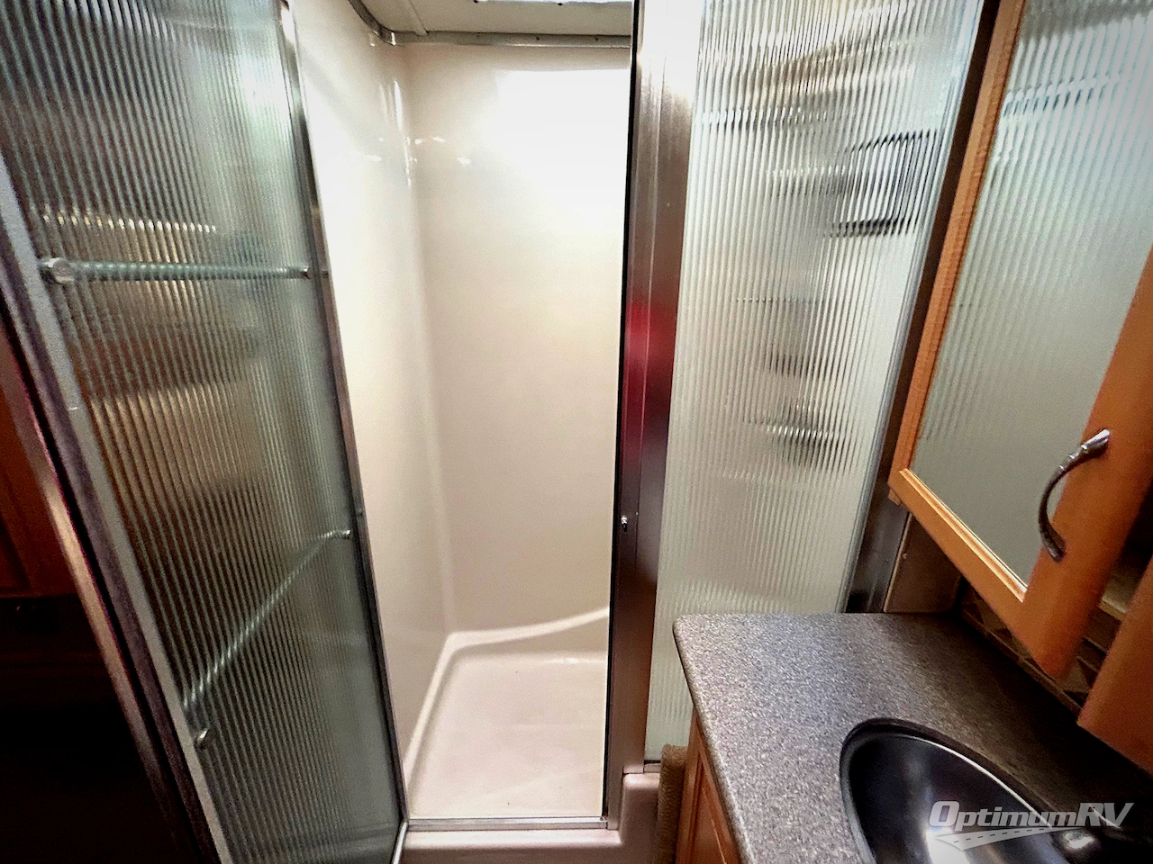 2008 National RV Pacifica PC40D Photo 24