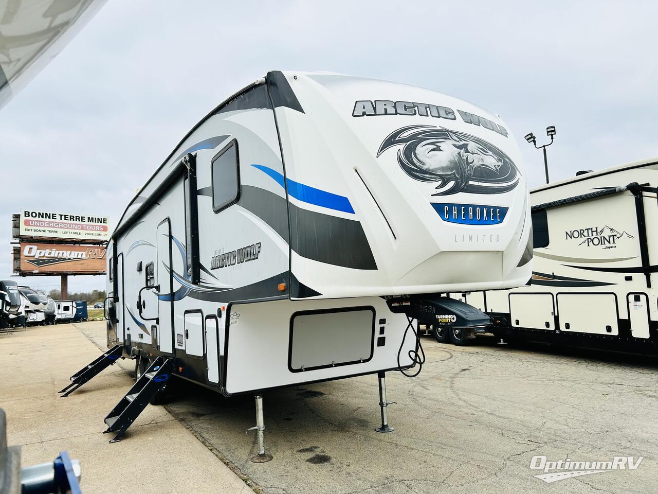 2017 Winnebago Towables Winnie Drop 170S Photo 1