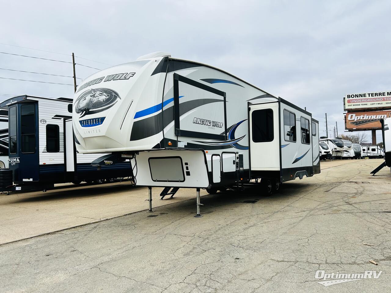 2017 Winnebago Towables Winnie Drop 170S Photo 4