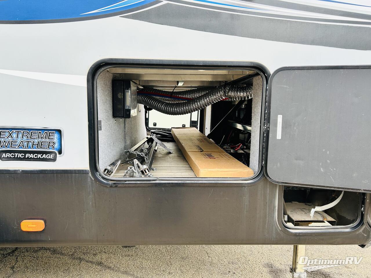 2017 Winnebago Towables Winnie Drop 170S Photo 5