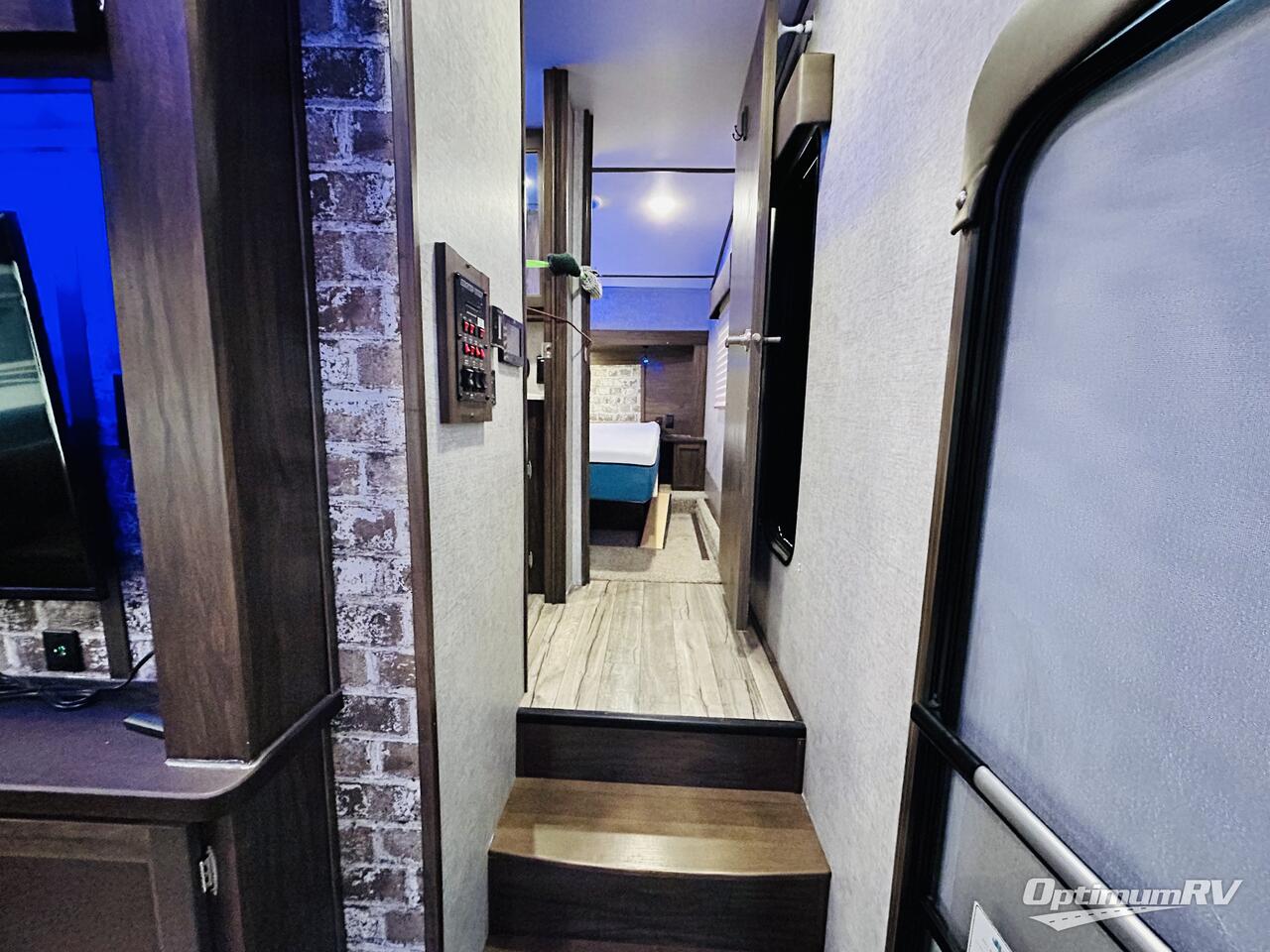 2017 Winnebago Towables Winnie Drop 170S Photo 14