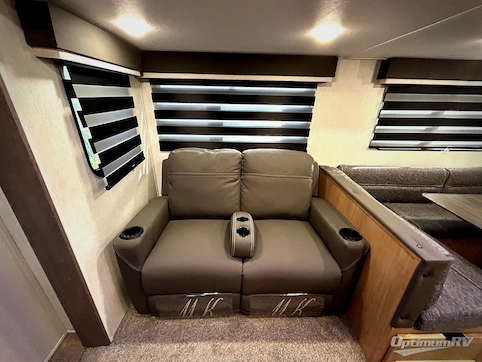 2024 Forest River Cherokee Alpha Wolf 26RB-L RV Photo 4
