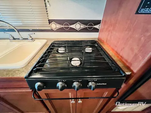 2014 Itasca Spirit 31K RV Photo 3