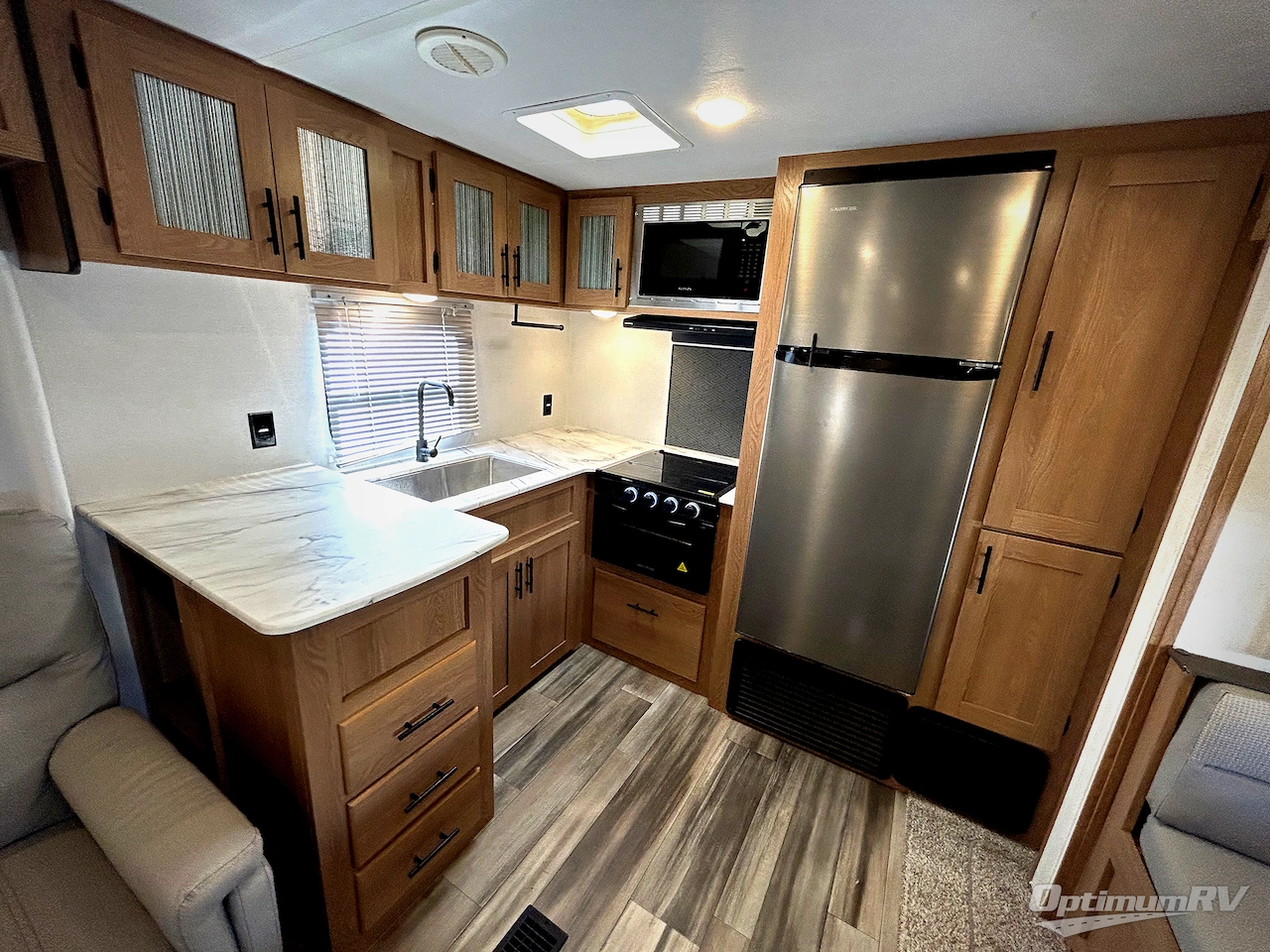 2022 Prime Time Avenger 27RKS Photo 6