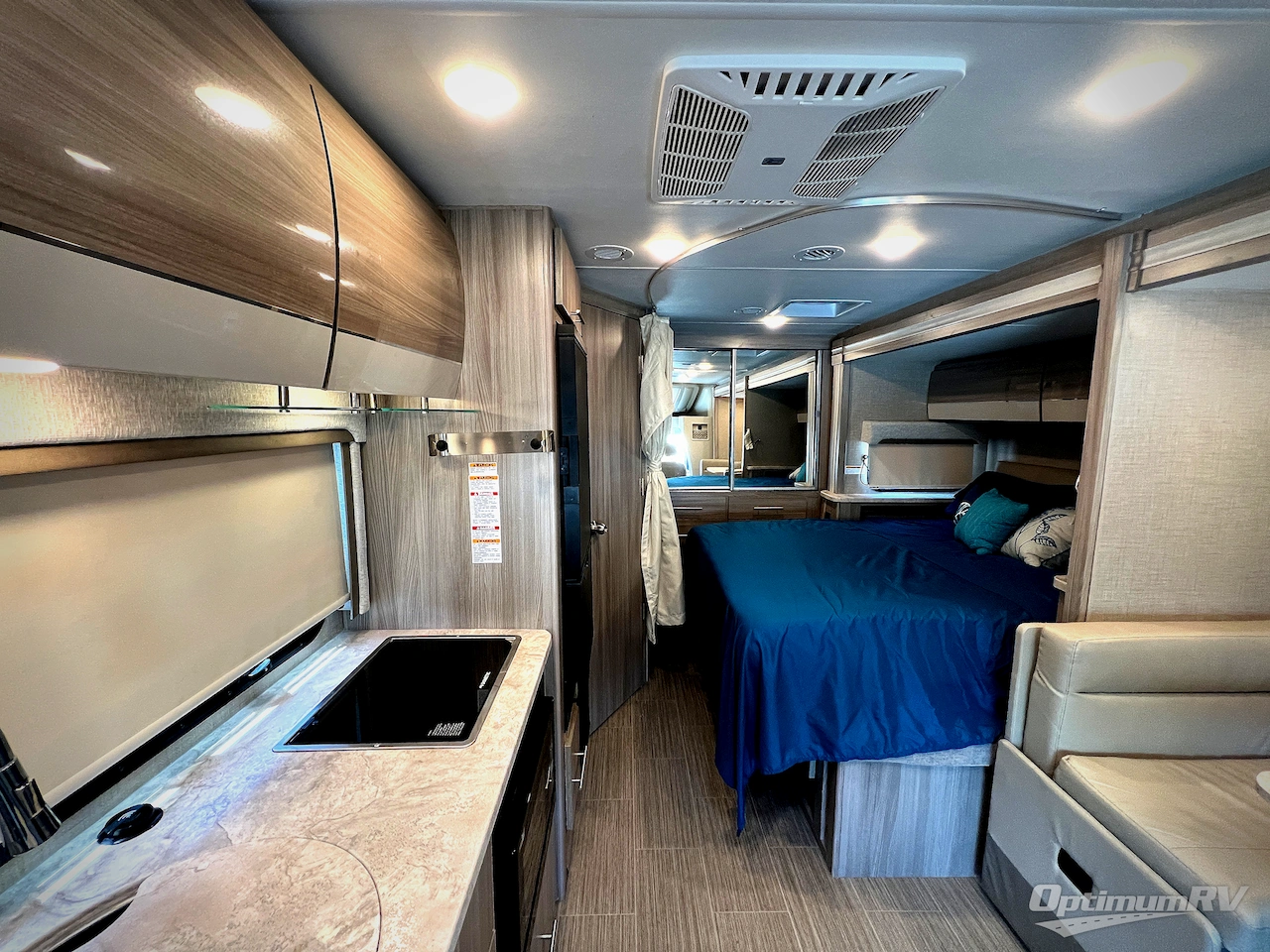 2023 Thor Compass AWD 23TW Photo 4