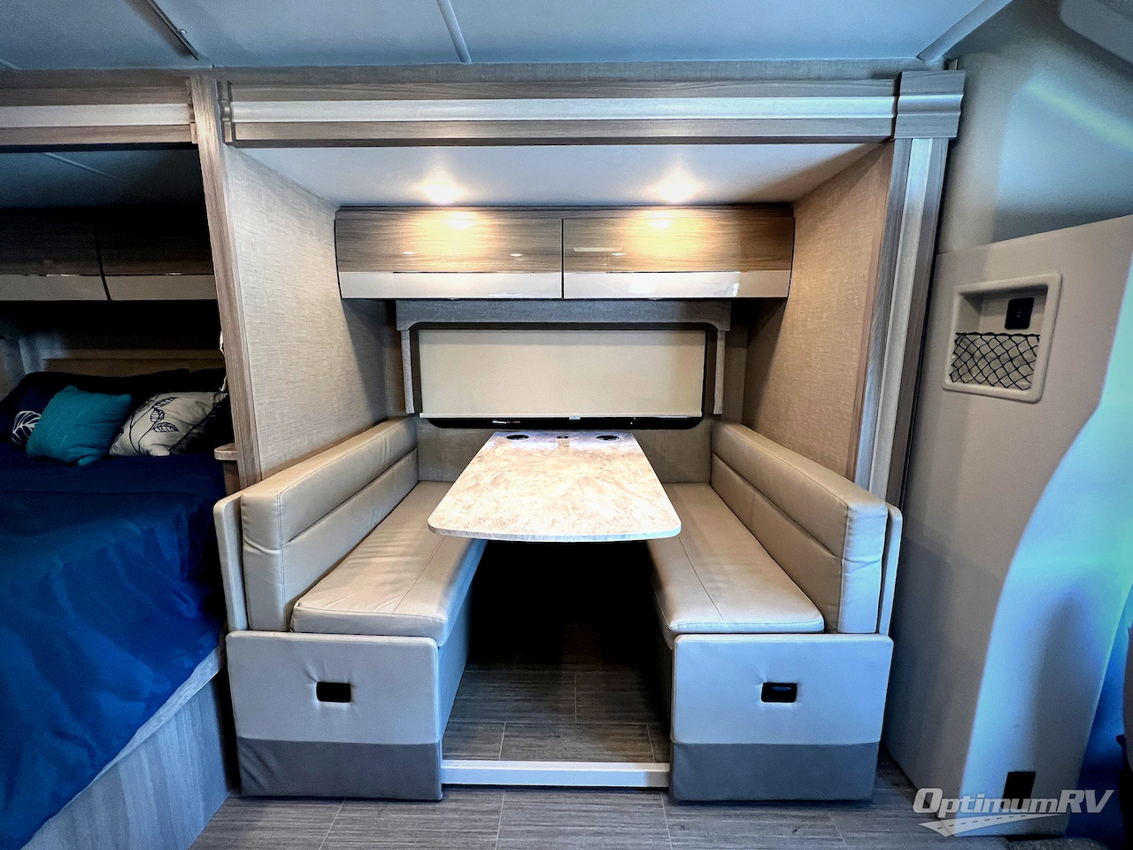 2023 Thor Compass AWD 23TW Photo 15