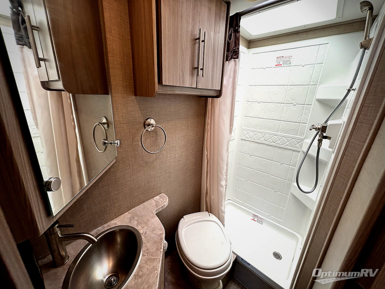 2023 Thor Compass 23TW Photo 36