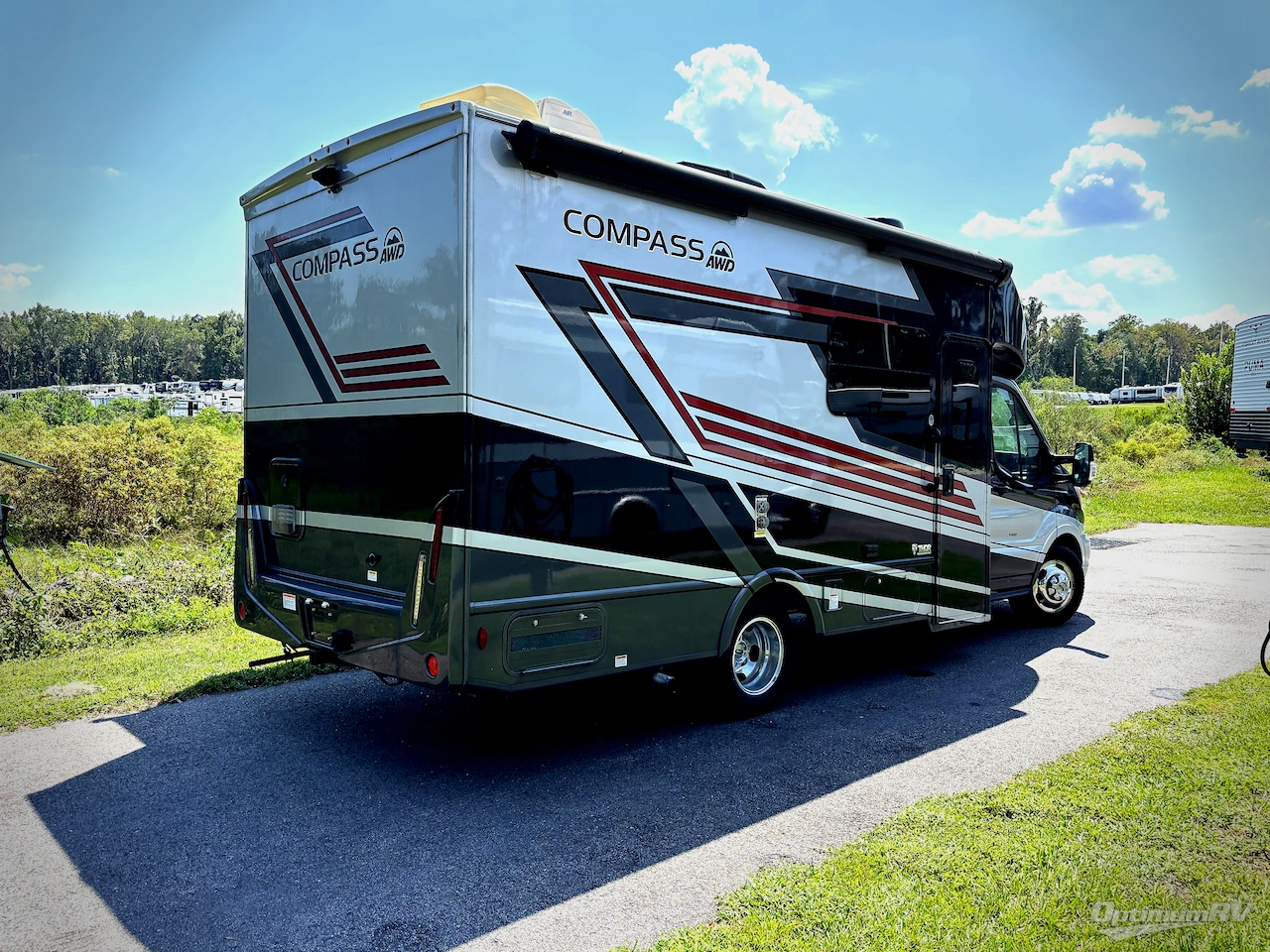 2023 Thor Compass 23TW Photo 39
