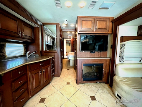 2011 Entegra Aspire 42DL RV Photo 4