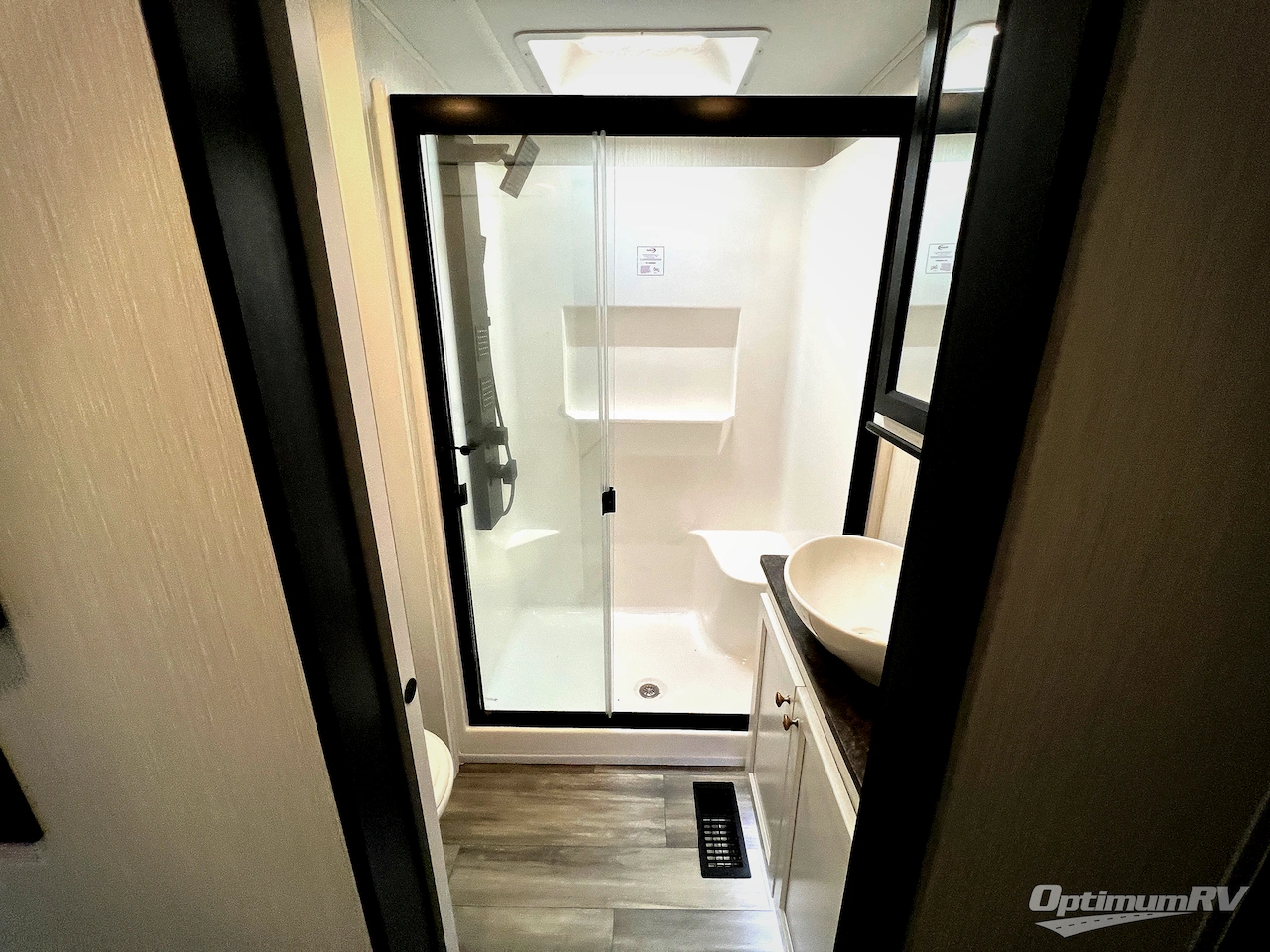 2024 Forest River Cedar Creek Experience 3125RD Photo 21