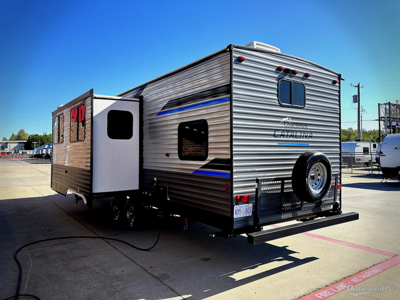 2022 Coachmen Catalina Legacy 293QBCK Photo 3