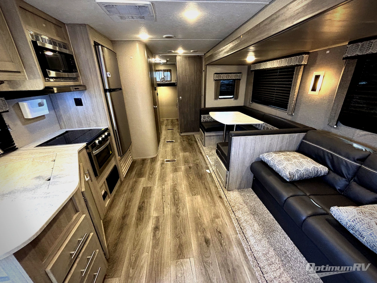 2022 Coachmen Catalina Legacy 293QBCK Photo 5
