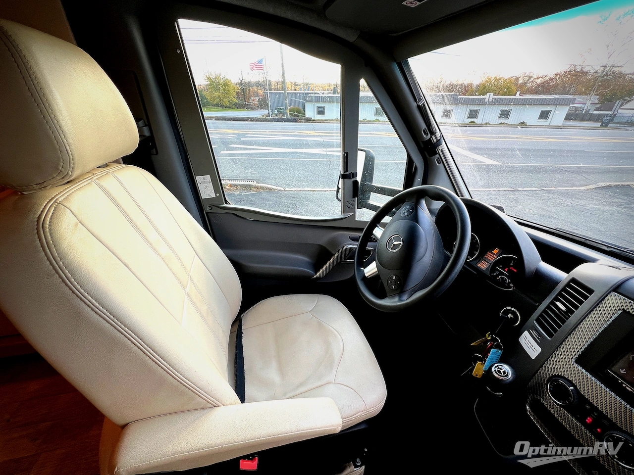 2019 Tiffin Wayfarer 24FW Photo 5