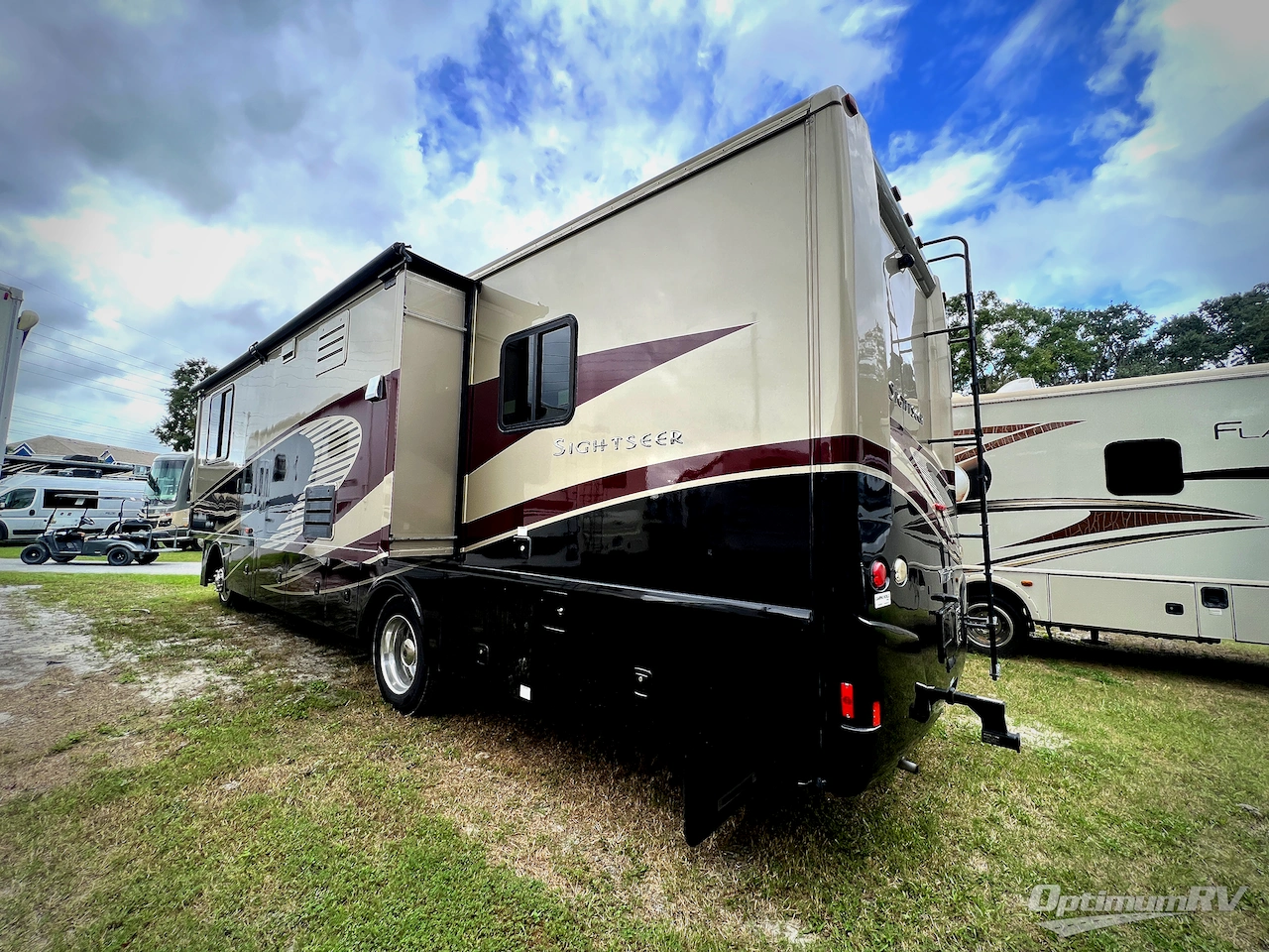 2018 Winnebago Sightseer 33C Photo 2
