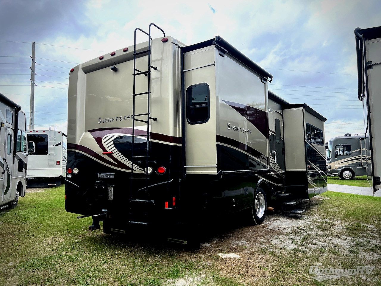 2018 Winnebago Sightseer 33C Photo 3