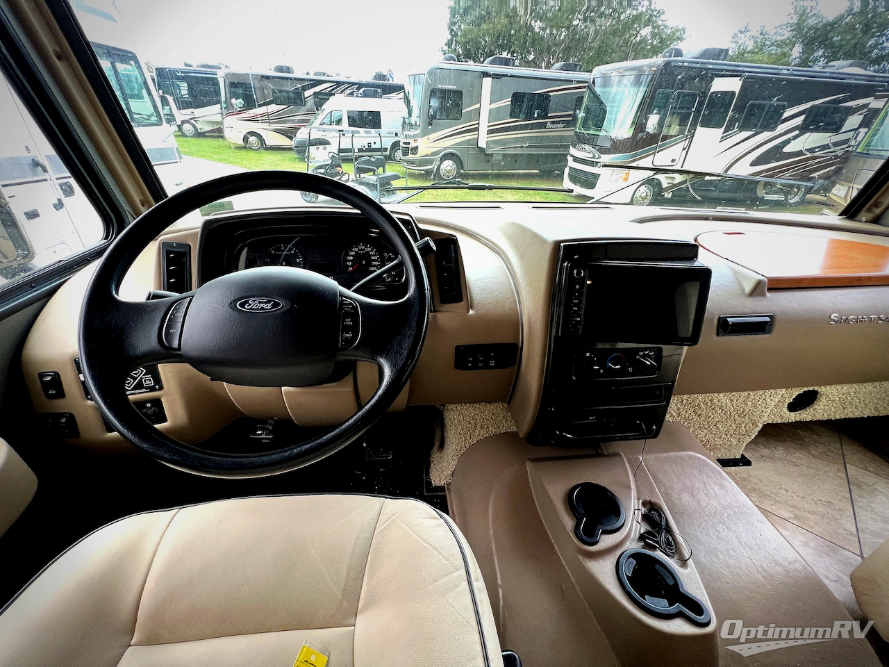 2018 Winnebago Sightseer 33C Photo 7