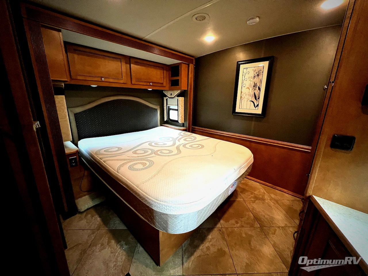 2018 Winnebago Sightseer 33C Photo 16