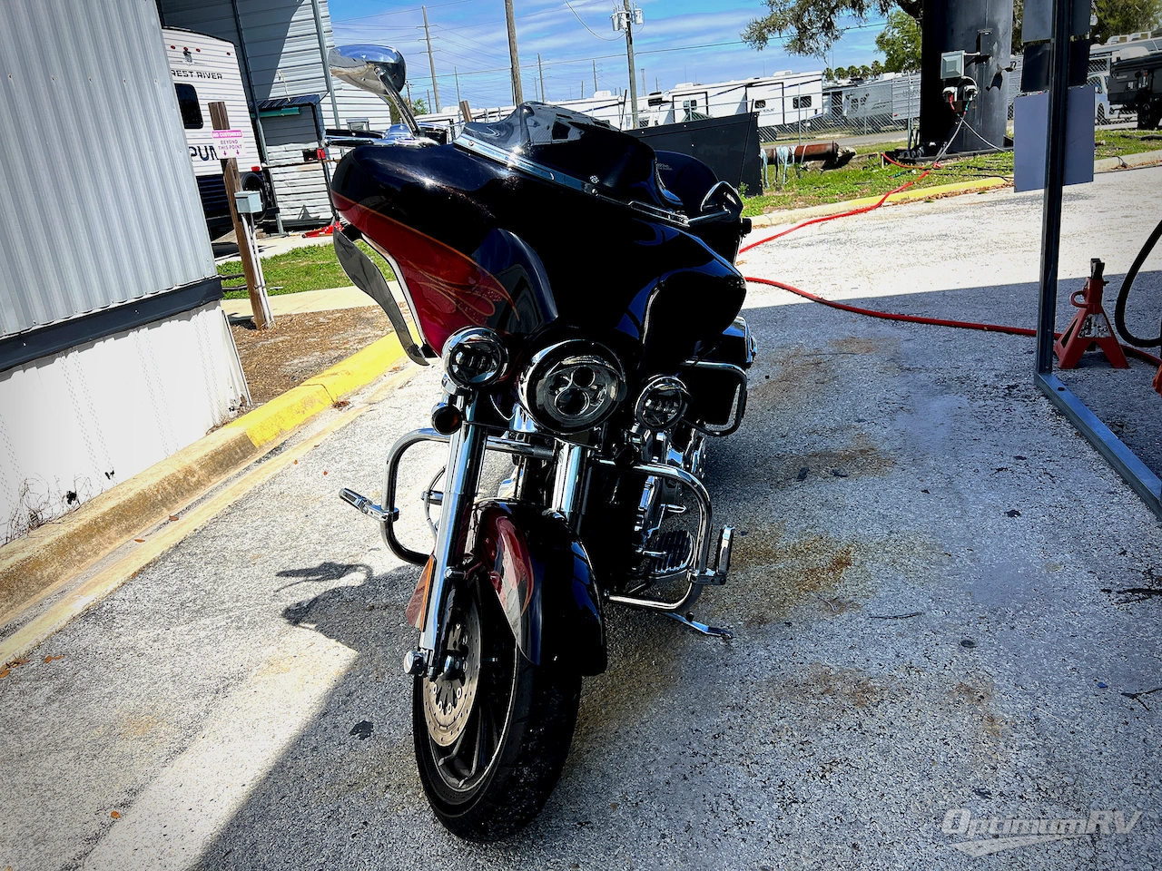 2011 Harley-Davidson Harley Davidson Electra Glide Photo 2