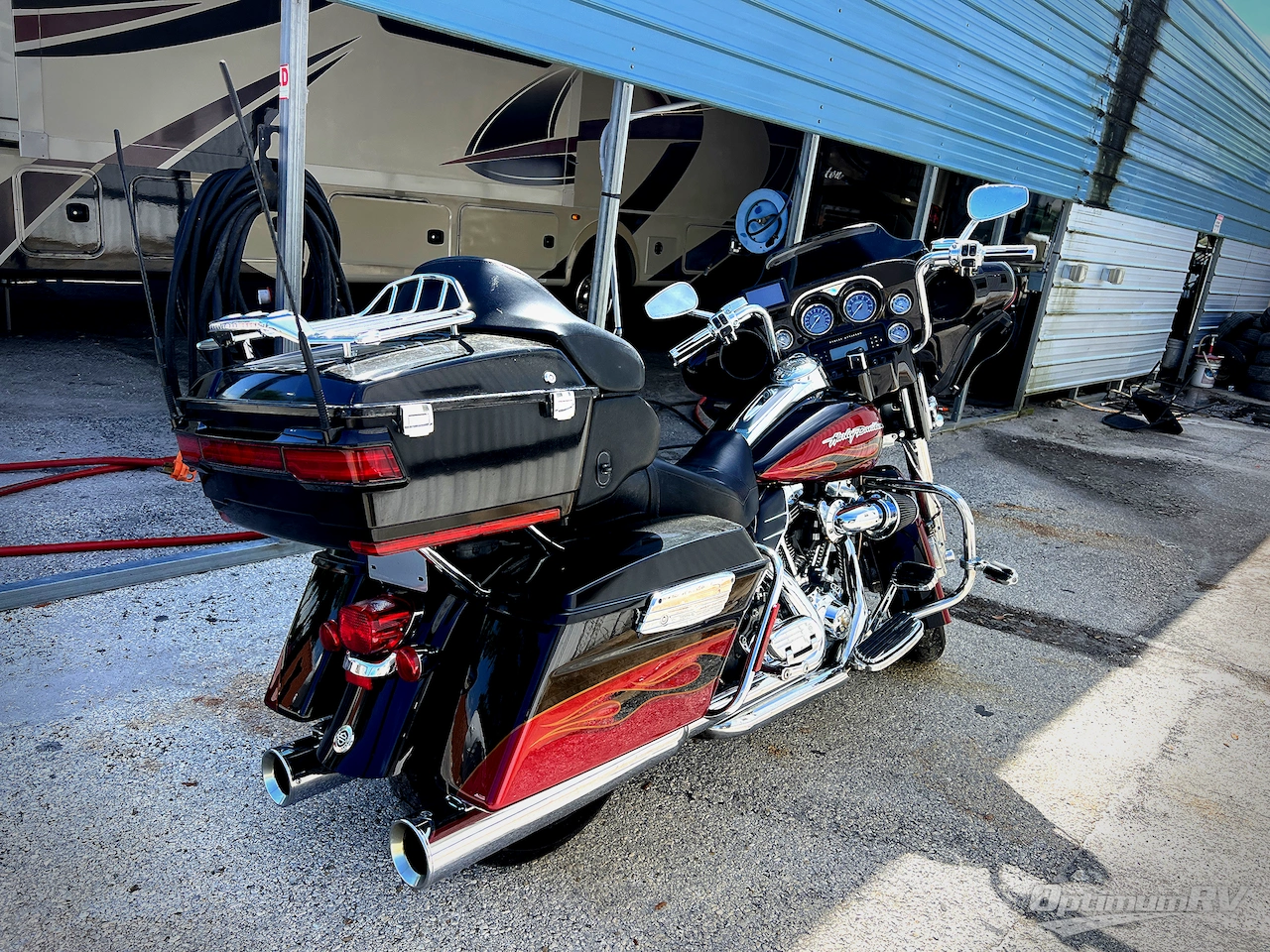 2011 Harley-Davidson Harley Davidson Electra Glide Photo 6