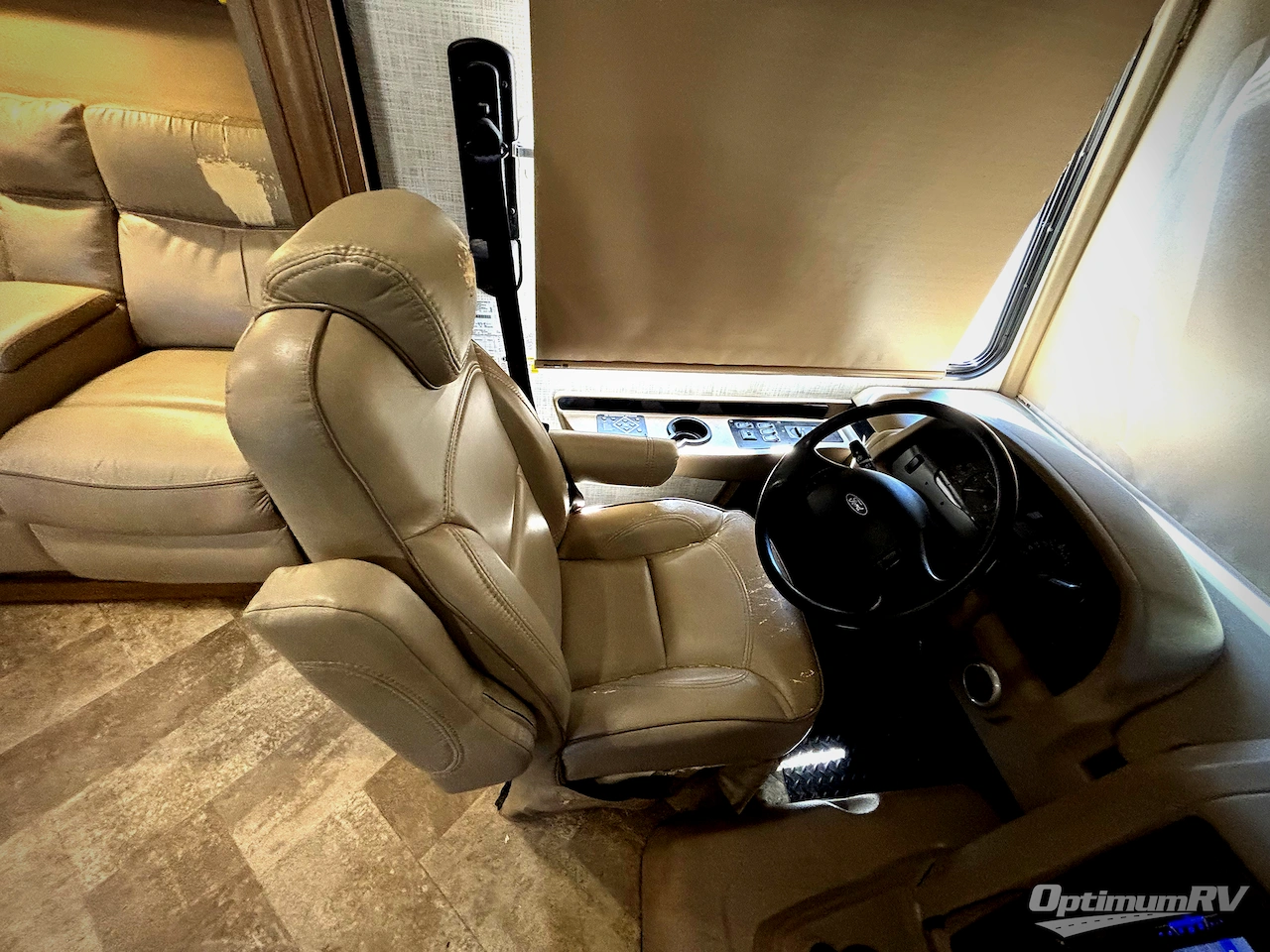 2018 Forest River Georgetown 5 Series 31R5 Photo 7