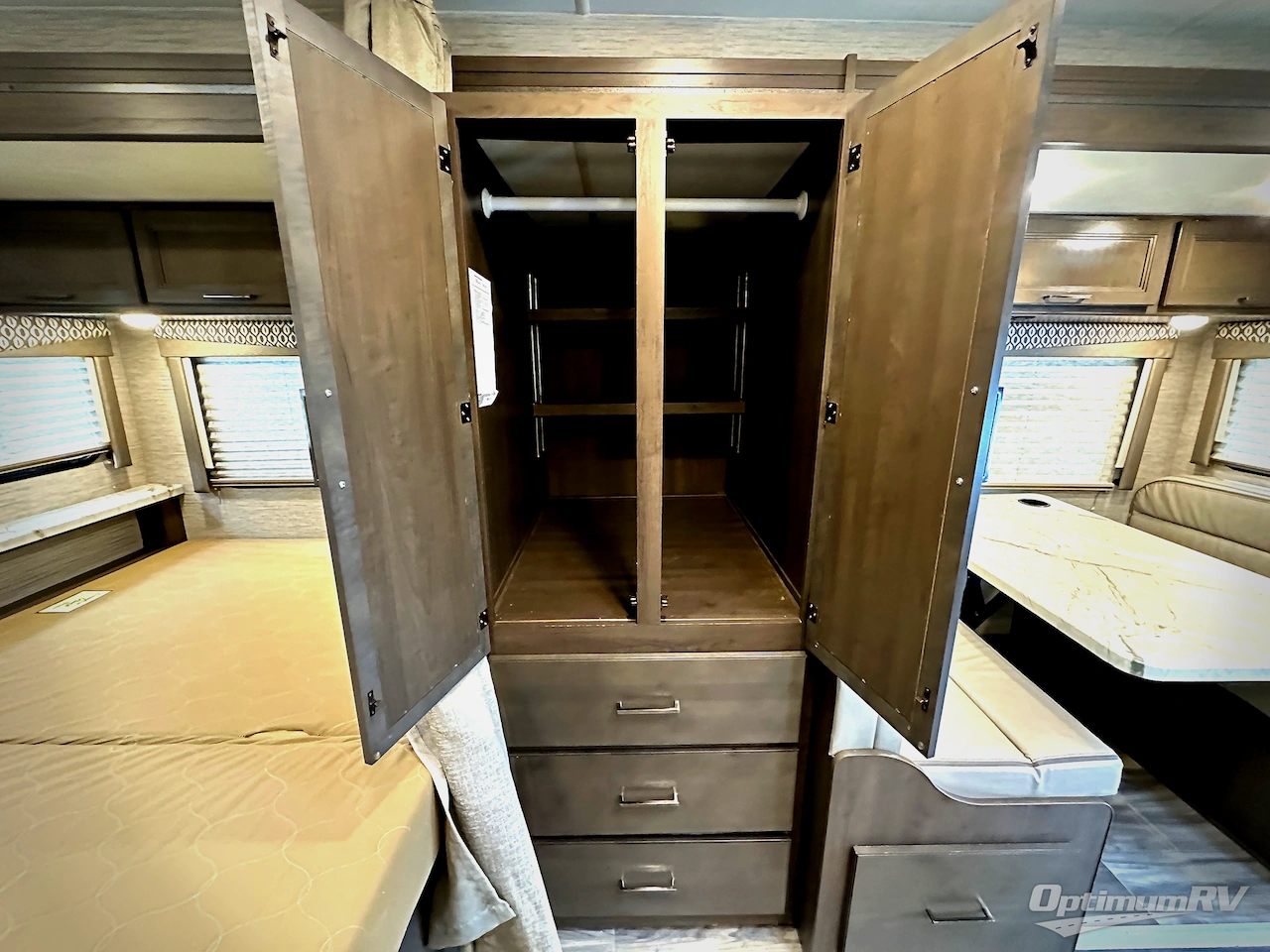 2021 Thor FREEDOM ELITE 24FE Photo 9