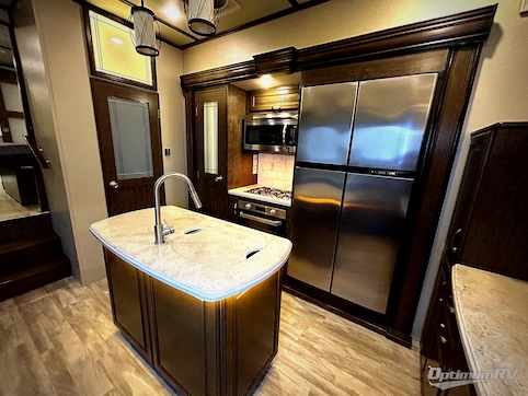 2019 Grand Design Solitude 380FL RV Photo 3